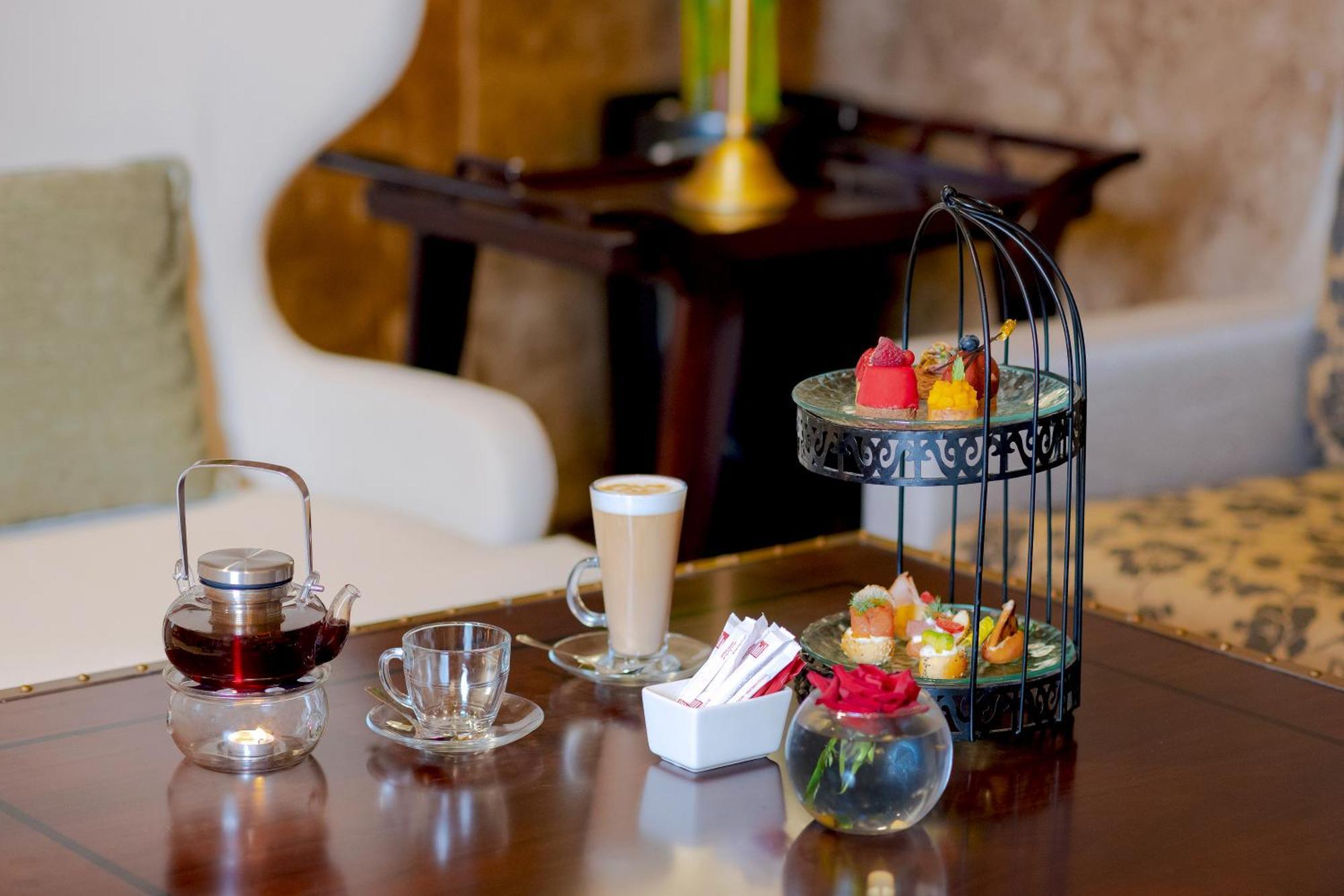 Hotel Grand Millennium Tabuk Esterno foto