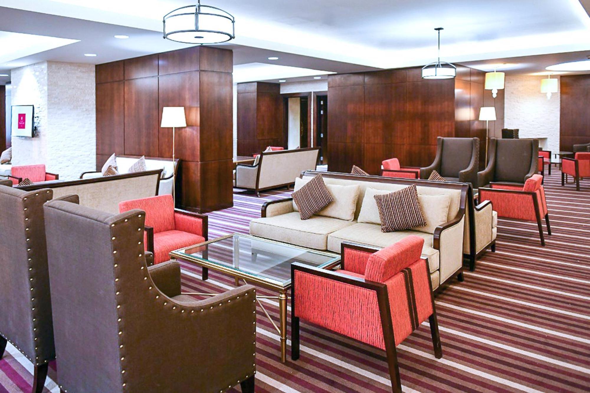 Hotel Grand Millennium Tabuk Esterno foto