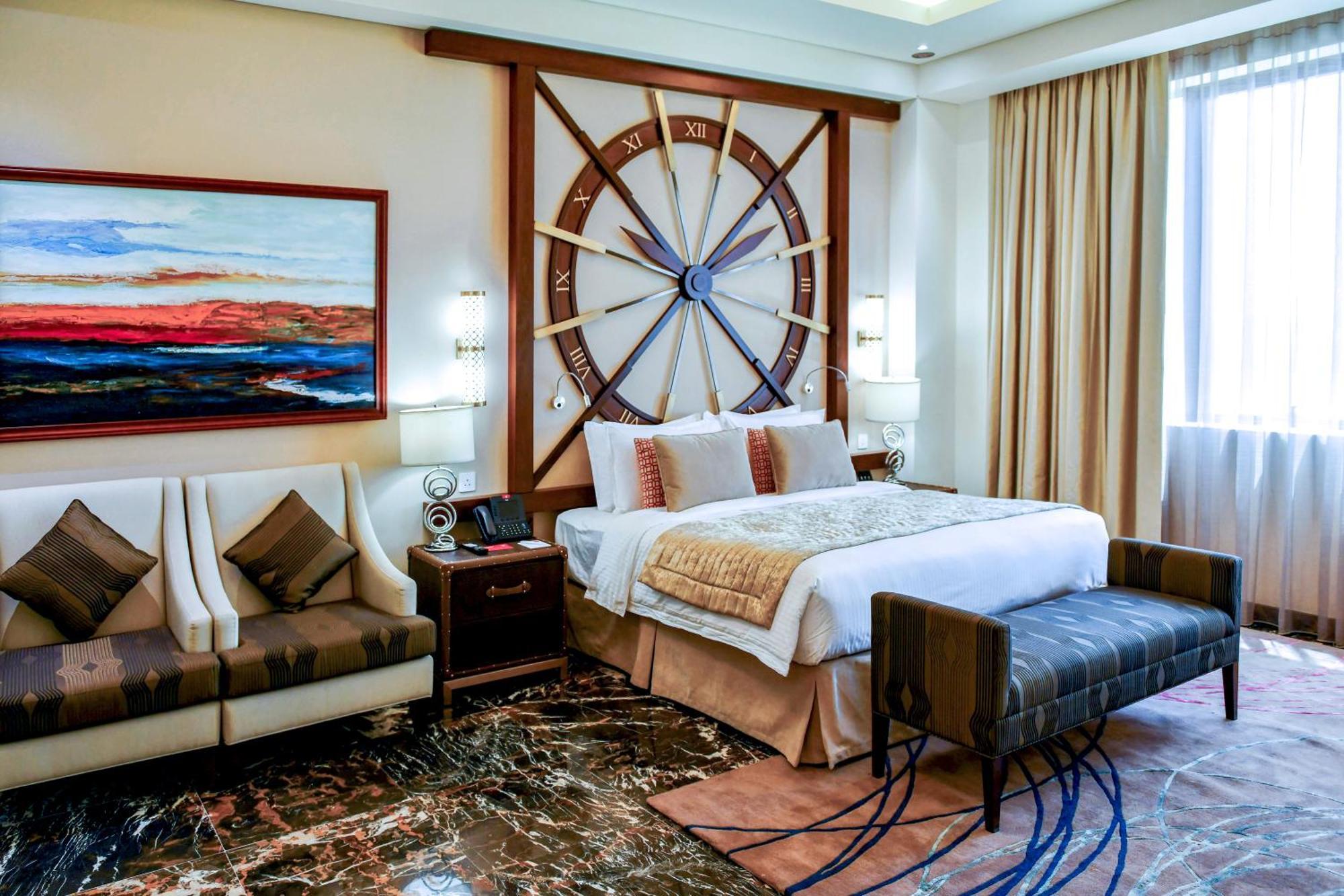 Hotel Grand Millennium Tabuk Esterno foto